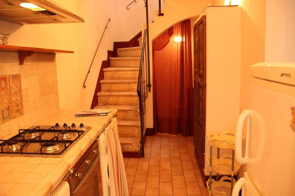 Delizioso Trilocale In Centro Apartment Montemerano Room photo